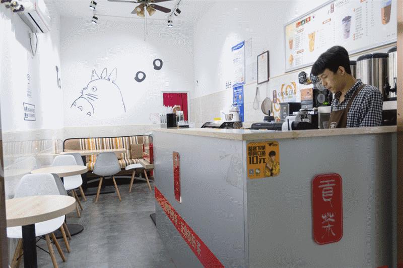 郴州八一步行街现状,郴州苏仙区八一路步行街