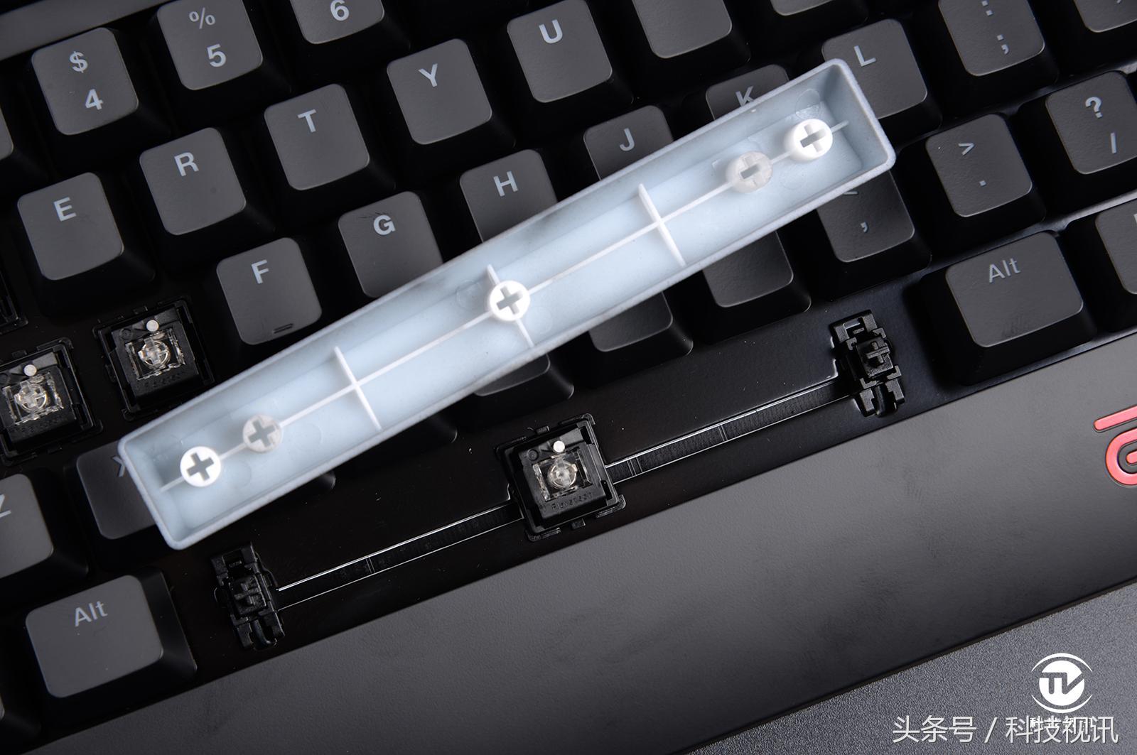 依旧偏执狂明基ZOWIECELERITASⅡ机械键盘评测