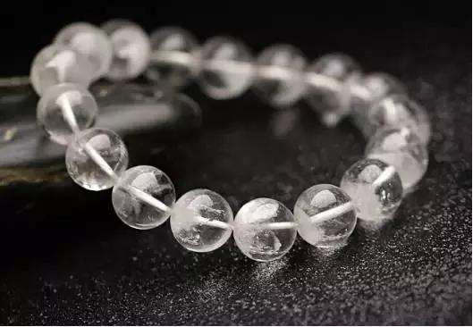 怎么挑选合适自己的水晶,怎么选适合自己的水晶颜色