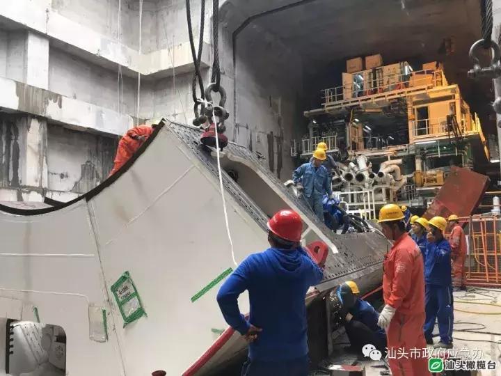 汕头海湾隧道盾构机刀盘到货,汕头海湾隧道鮀岛号盾构机下线