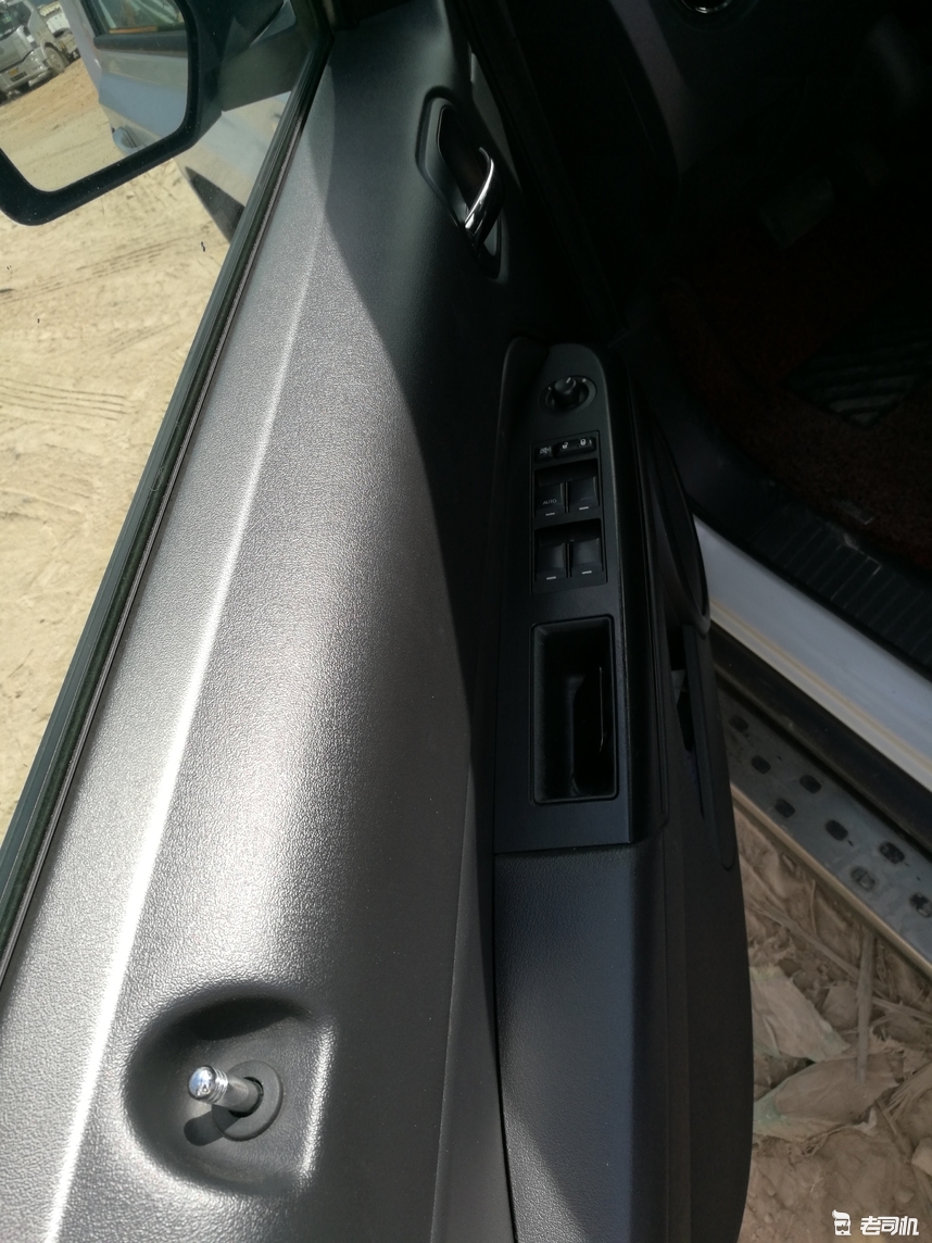 二手jeep自由客,二手jeep自由客2023年