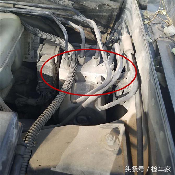 14年和15年的大切诺基,为情怀买单不值得