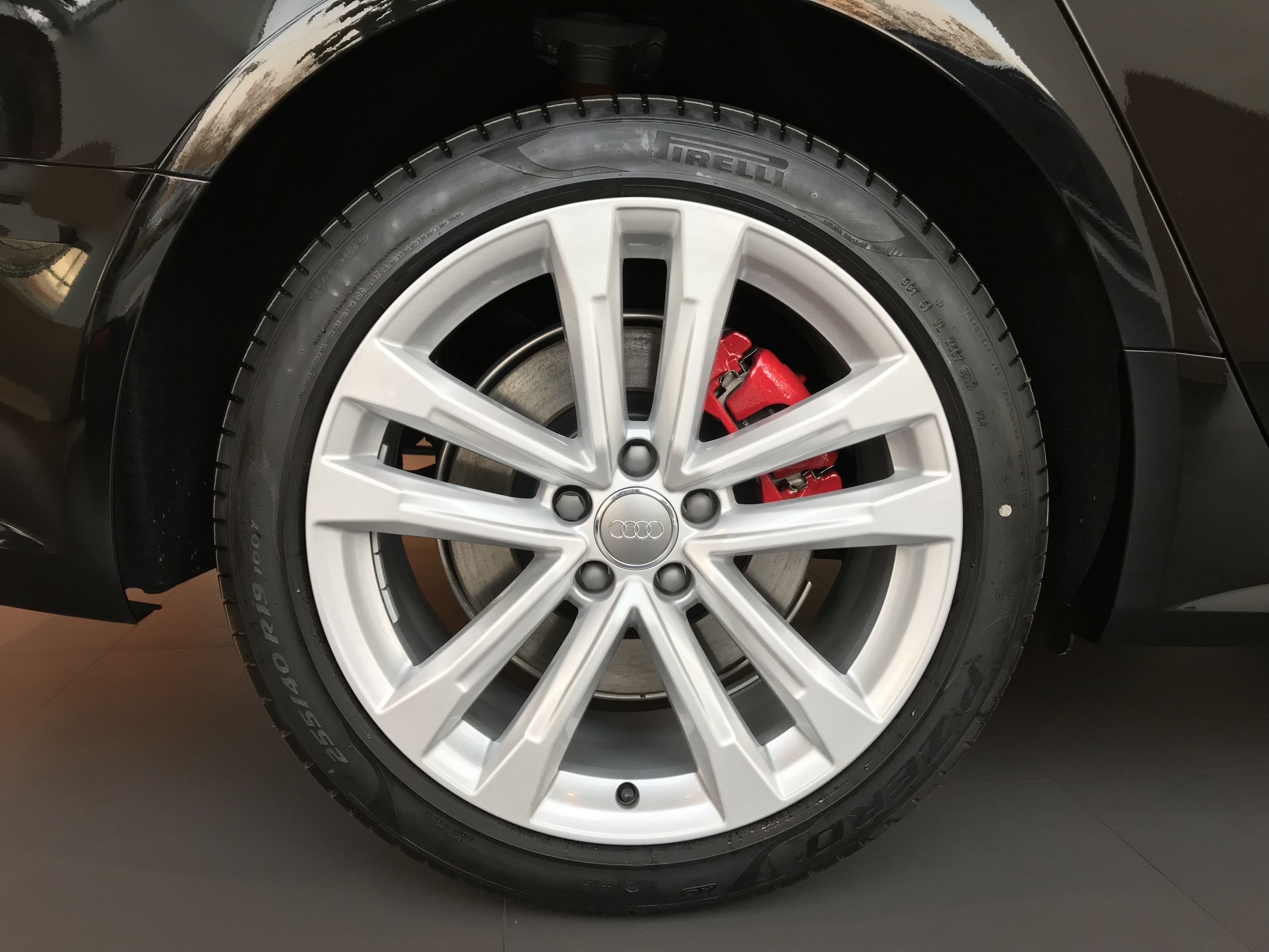 试驾a6l45tfsi后排空间,试驾a6l45tfsi致雅