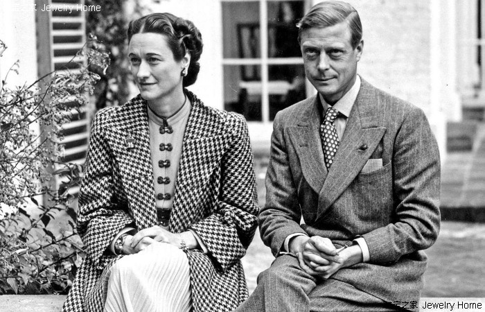 卡地亚love手镯一个人怎么戴教程,卡地亚love手镯17号多重