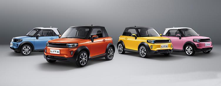 可能是最个性国产车，配无框车门、5块液晶屏，8万买它妹子更爱你