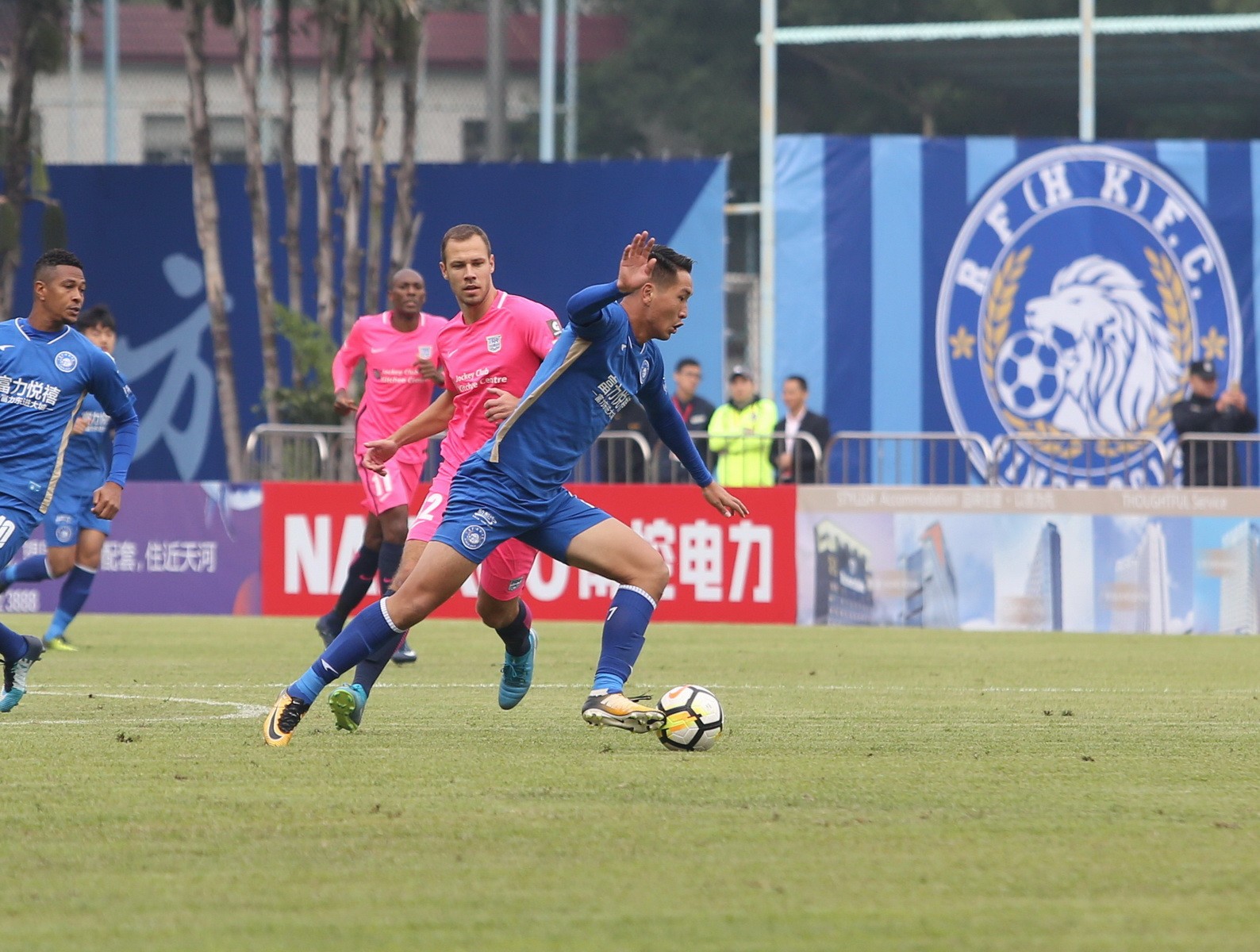 港超|RF富力力拼联赛霸主杰志,可惜先赢后输