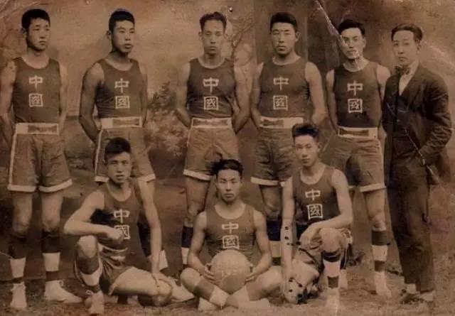 世界公认100大足球巨星,世界五大足球球王分别是