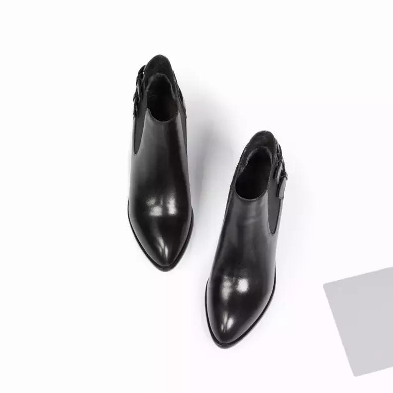 漆皮白色短靴子女2022爆款洋气,个性短靴时尚潮流