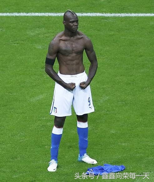 足坛十大球星绰号,天下足球十大球星绰号