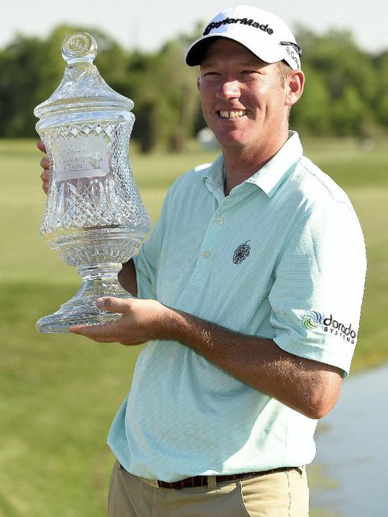 早报|NBL拟邀科比任联赛宣传大使！两中超队6.6亿元求购科斯塔！切尔西官方宣布孔蒂就任主帅！西媒曝梅西父子再陷*税偷**丑闻！