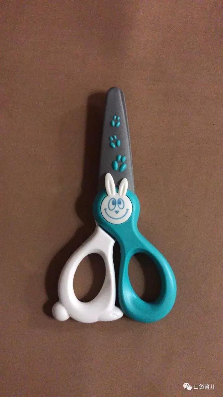 怎么教孩子用剪刀,如何给宝宝示范用剪刀