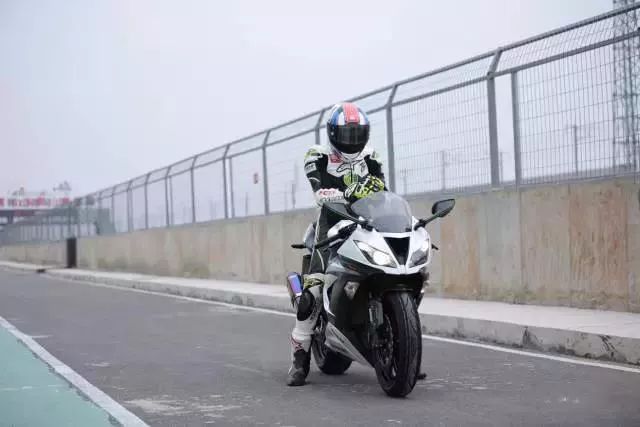 摩托轮胎尺寸推荐,摩托车轮胎载重指数和速度级别