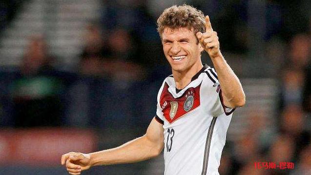 全球十大足球球星,世界十大优秀前锋