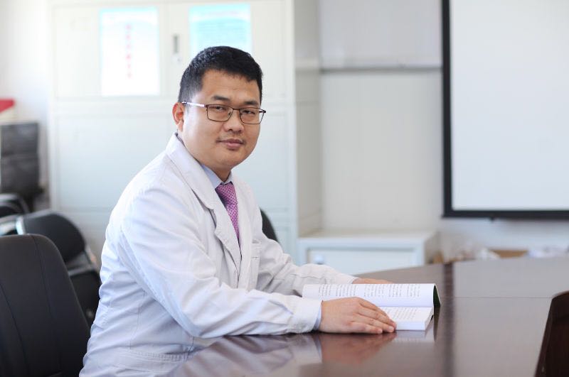 小儿变异性咳嗽怎么治疗,小儿肺热咳嗽治疗小妙招