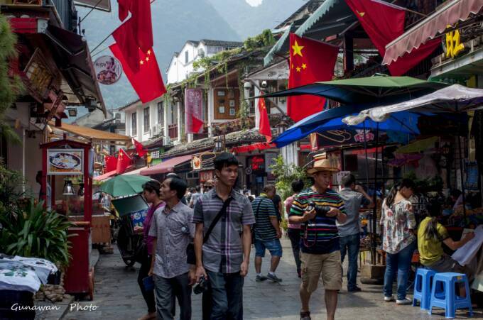 阳朔县的古街在哪里,阳朔历史视频