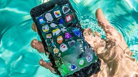 上海iphone上门维修哪家好,苹果手机掉水里如何维修