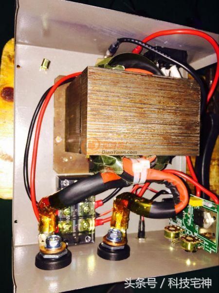 用12v电瓶自制18650点焊机,diy手工制作点焊机迷你超小型