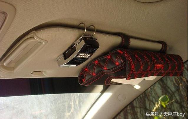 起亚双门轿跑,起亚速迈小轿跑