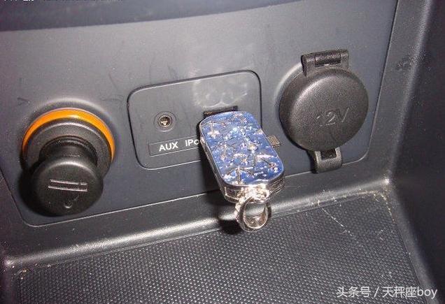 起亚双门轿跑,起亚速迈小轿跑