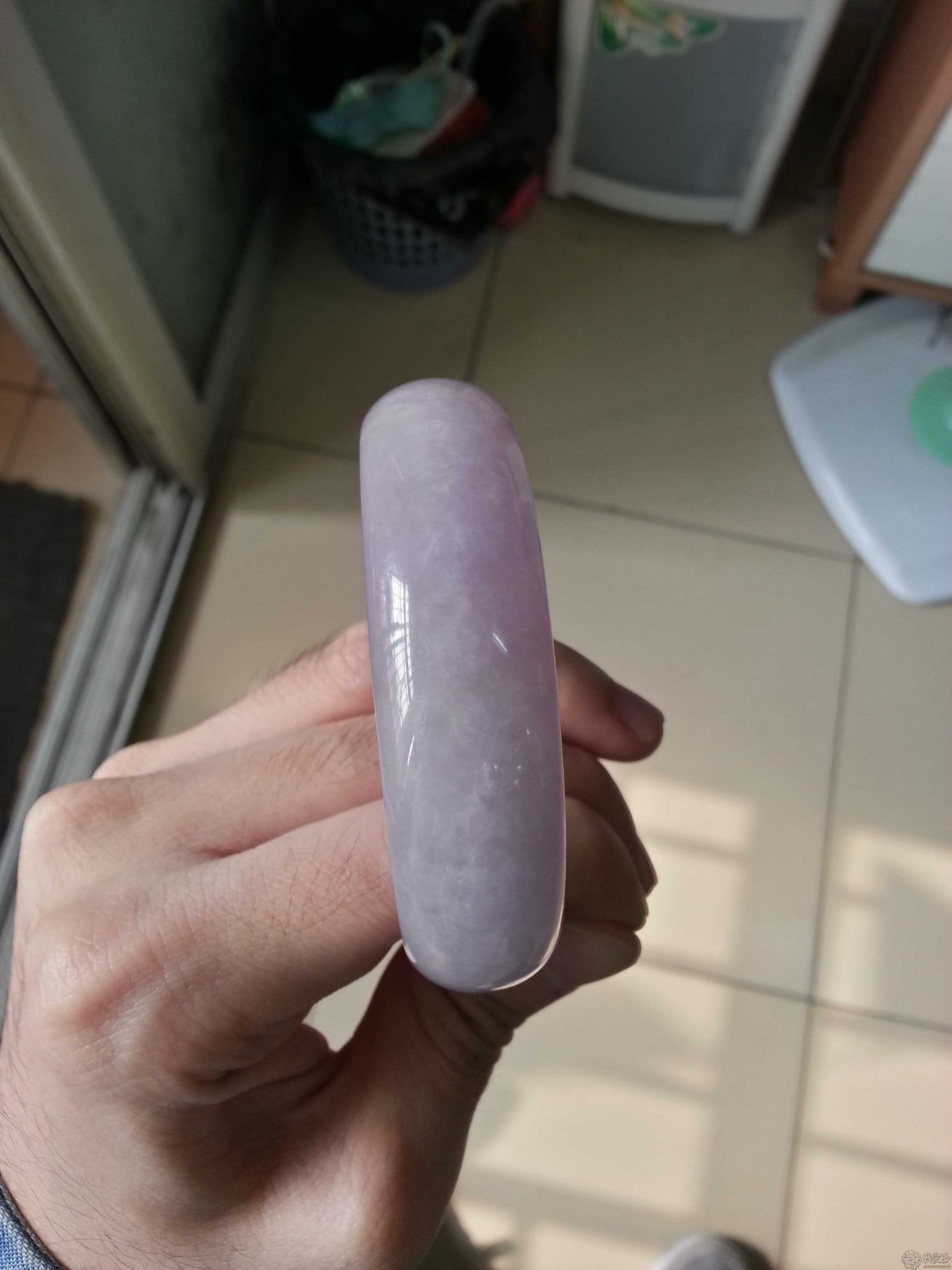 怎样判断珠宝玉石鉴定网站的真假 (如何判断网上的玉石珠宝的真假)