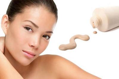 bb霜遮瑕美白不脱妆保湿底妆精华,好用又平价的持妆效果好bb霜推荐