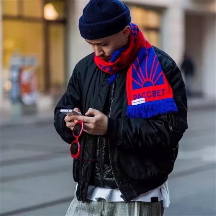 推荐|自从套上了它,腰也不疼了,女朋友也不愿意回家了