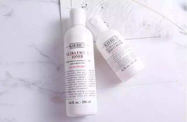 适合干皮的冬季水乳推荐,油皮敏感肌毛孔大适合用什么水乳