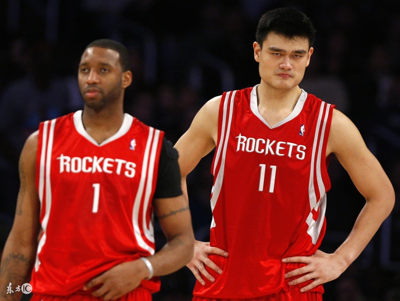 看看现在火箭队的全体球员都有谁,火箭队昔日老将都去哪了