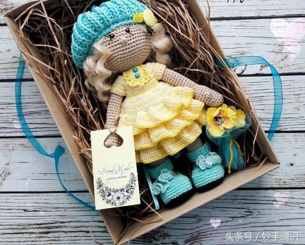 万万没想到，这都是她用毛线钩的，邻居们都赞不绝口！