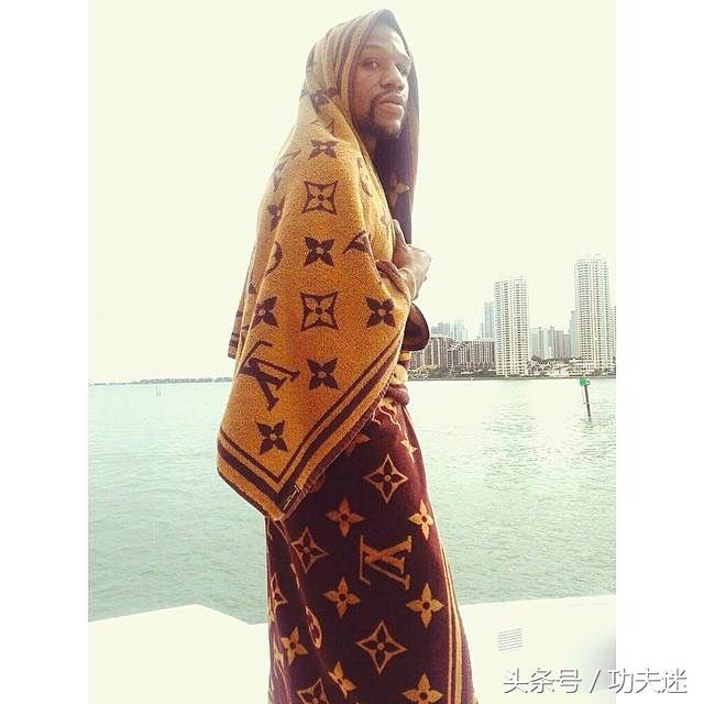 梅威瑟爱马仕包包,梅威瑟登长城图片