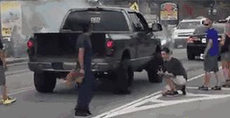 水中跑步机,跑步机正确跑步不伤膝盖的方法