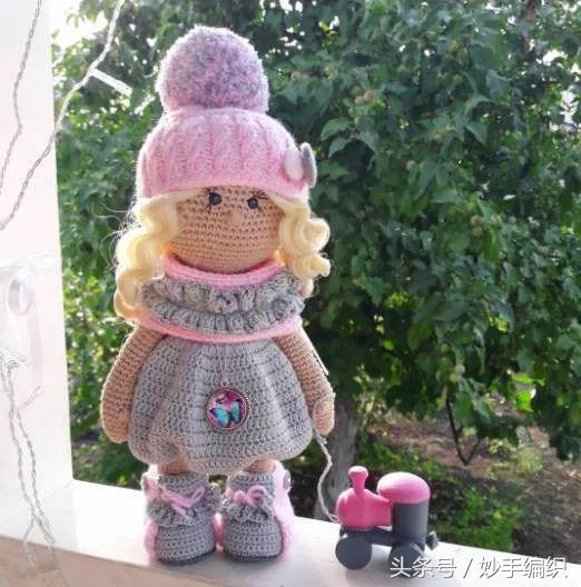 万万没想到，这都是她用毛线钩的，邻居们都赞不绝口！