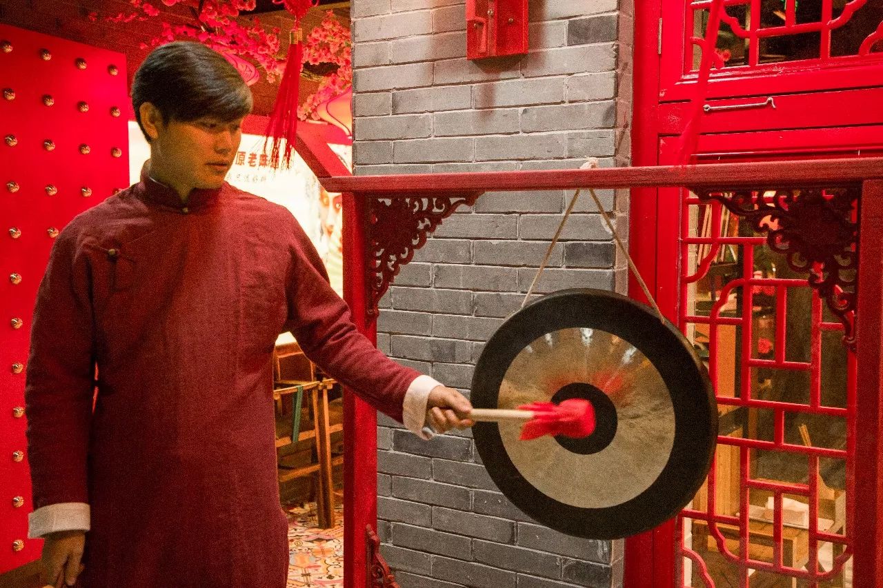 正宗重庆老火锅店逛新城推荐,重庆逛吃之旅本地人推荐的火锅店