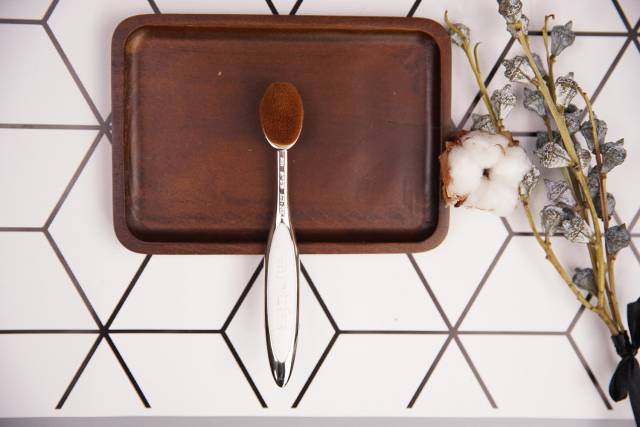 一支不到17元的粉底液,最新推荐值得入手的粉底刷