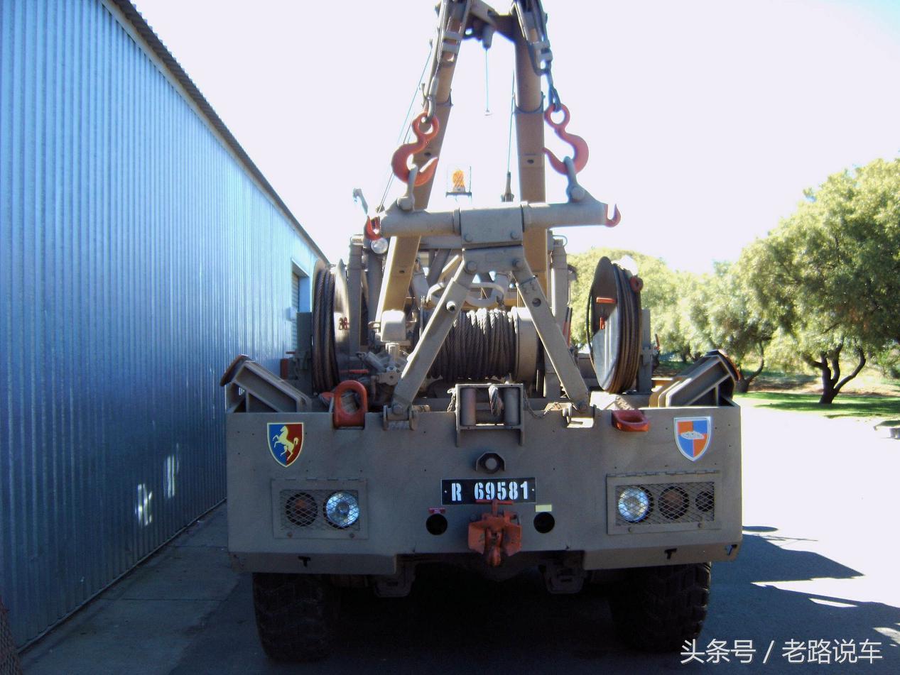 道路救援清障车大平板,道路清障车军用
