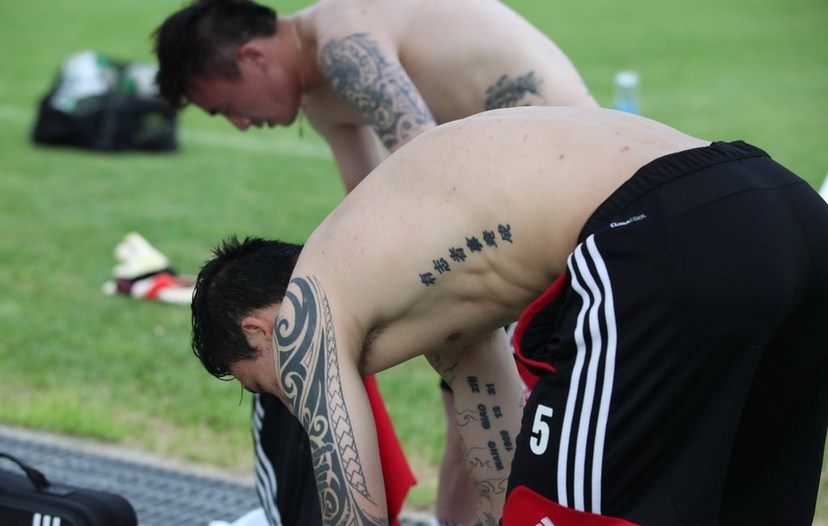 中国足球队纹身最多的人是谁,球可以输但打球的气势不能输