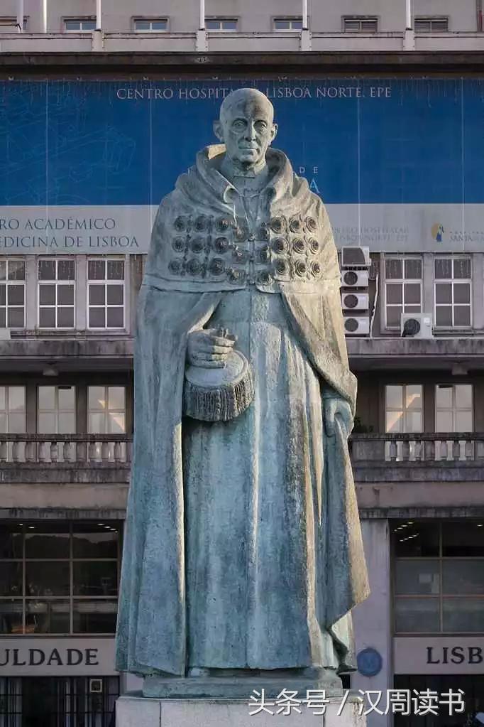 他用一根长钉从眼眶锤入那个人的头颅竟只为了治精神病