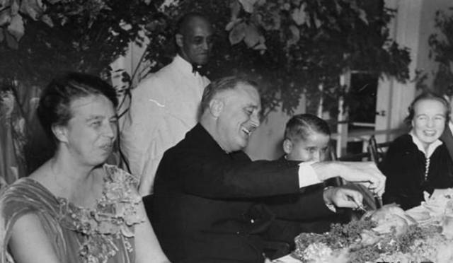 感恩节该送些啥,感恩节该做点什么礼物