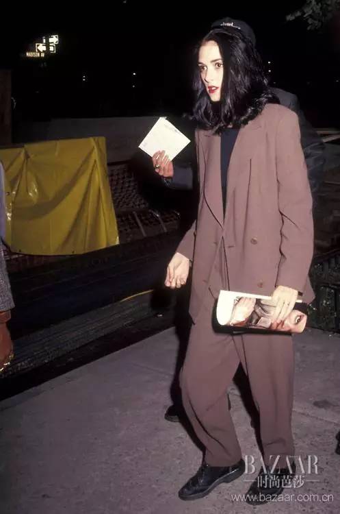 混搭风穿搭时髦不俗气,混搭风格穿出时尚范