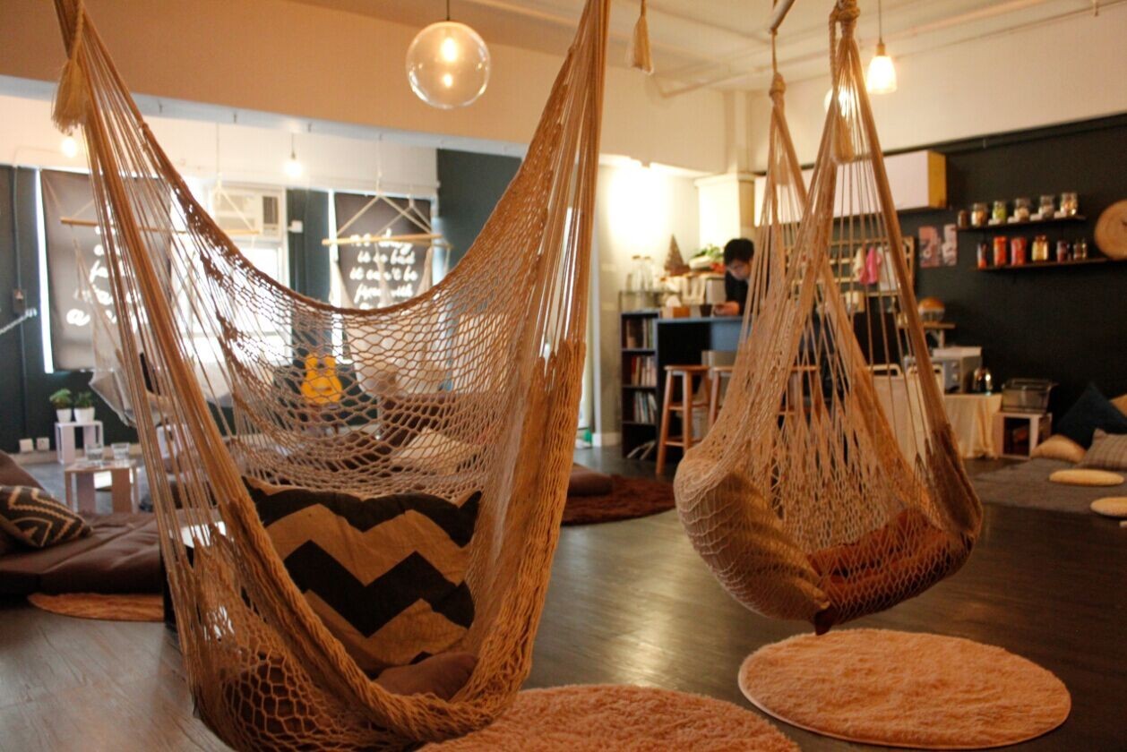 不仅有黑社会火并！香港工厦里还有这些隐秘好去处