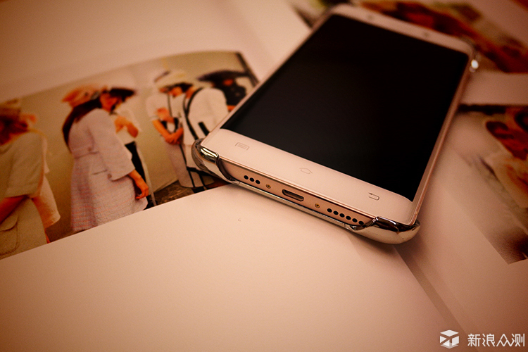 vivoxplay5旗舰版是最强机吗,vivoxplay5旗舰版外观