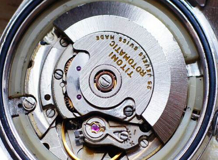 瑞士2824机芯和海鸥2824机芯的区别,eta2824机芯与海鸥2824怎么区分