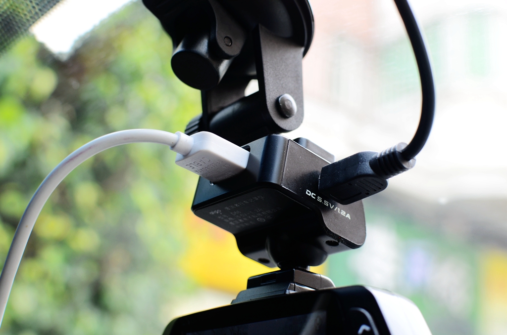 道路瞬息万变记录无时无刻爱国者aigoD66行车记录仪