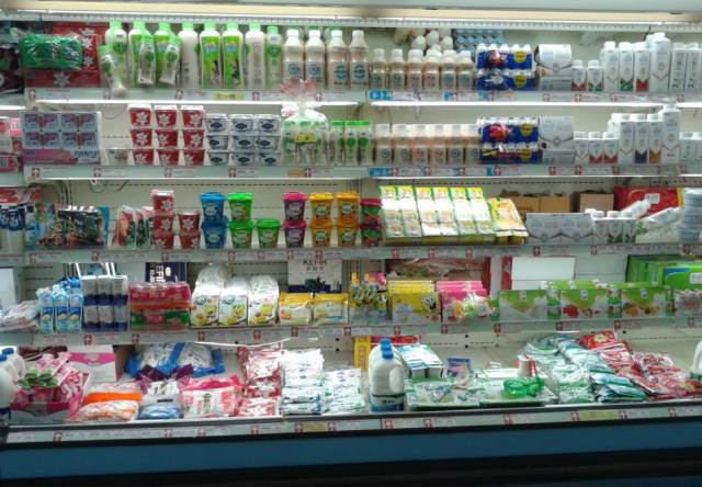 天津人注意！你喝的这些酸奶，竟有可能是来路不明的*私走**货？！