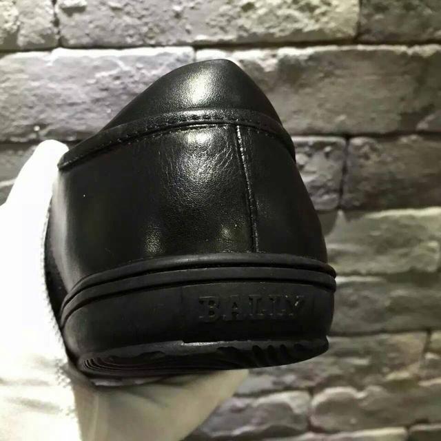 巴利对比普拉达,巴利和tods哪个档次高