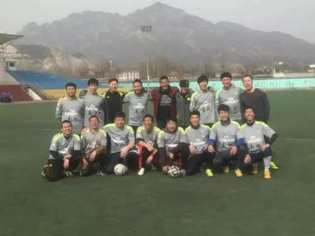 周末没事儿来体委/汇佳看球咱昌平人自己的百姓足球联赛开踢了