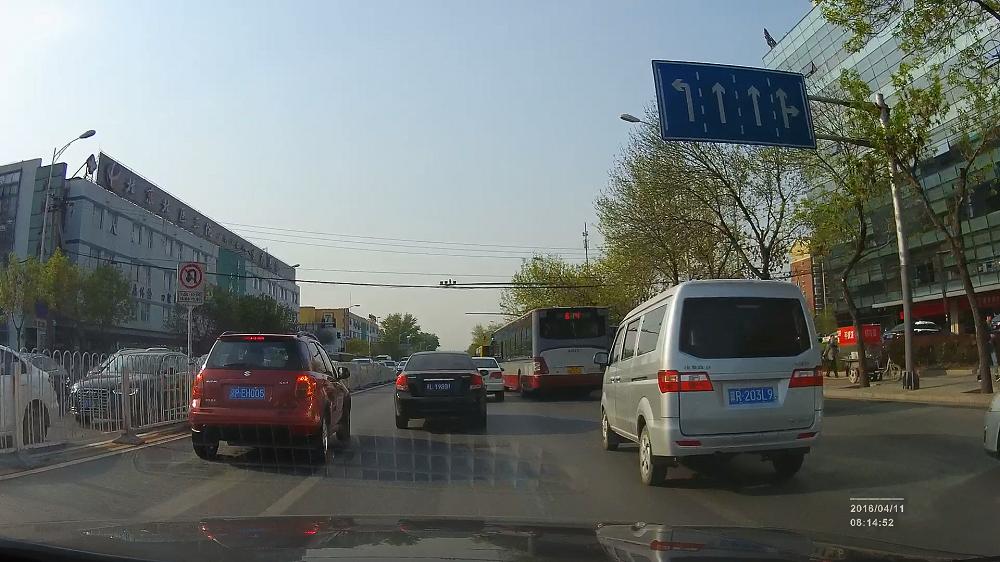 爱国者d68行车记录仪怎么样,爱国者隐藏式行车记录仪测评