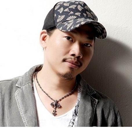 他送过外卖，当过球童，发过传单，却成一代词神，周董的黄金拍档