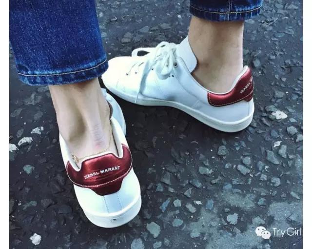 最值得购买的小白鞋推荐,女生一定要买的几款小白鞋