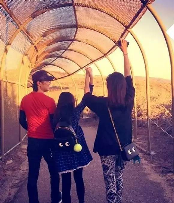 双肩包时髦背法,双肩包省钱